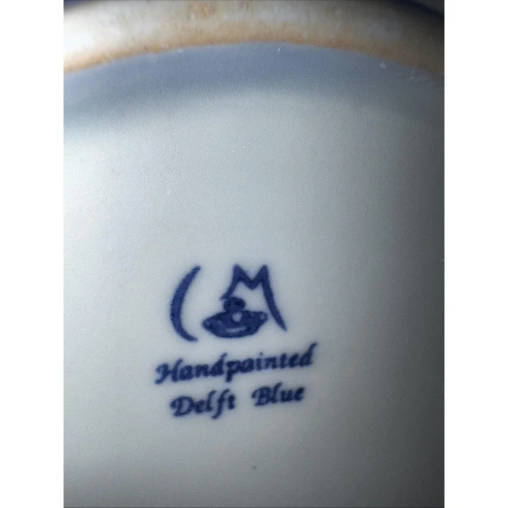 Hand painted Derby Blue and‎ White Miniature Basket With Handles.4
